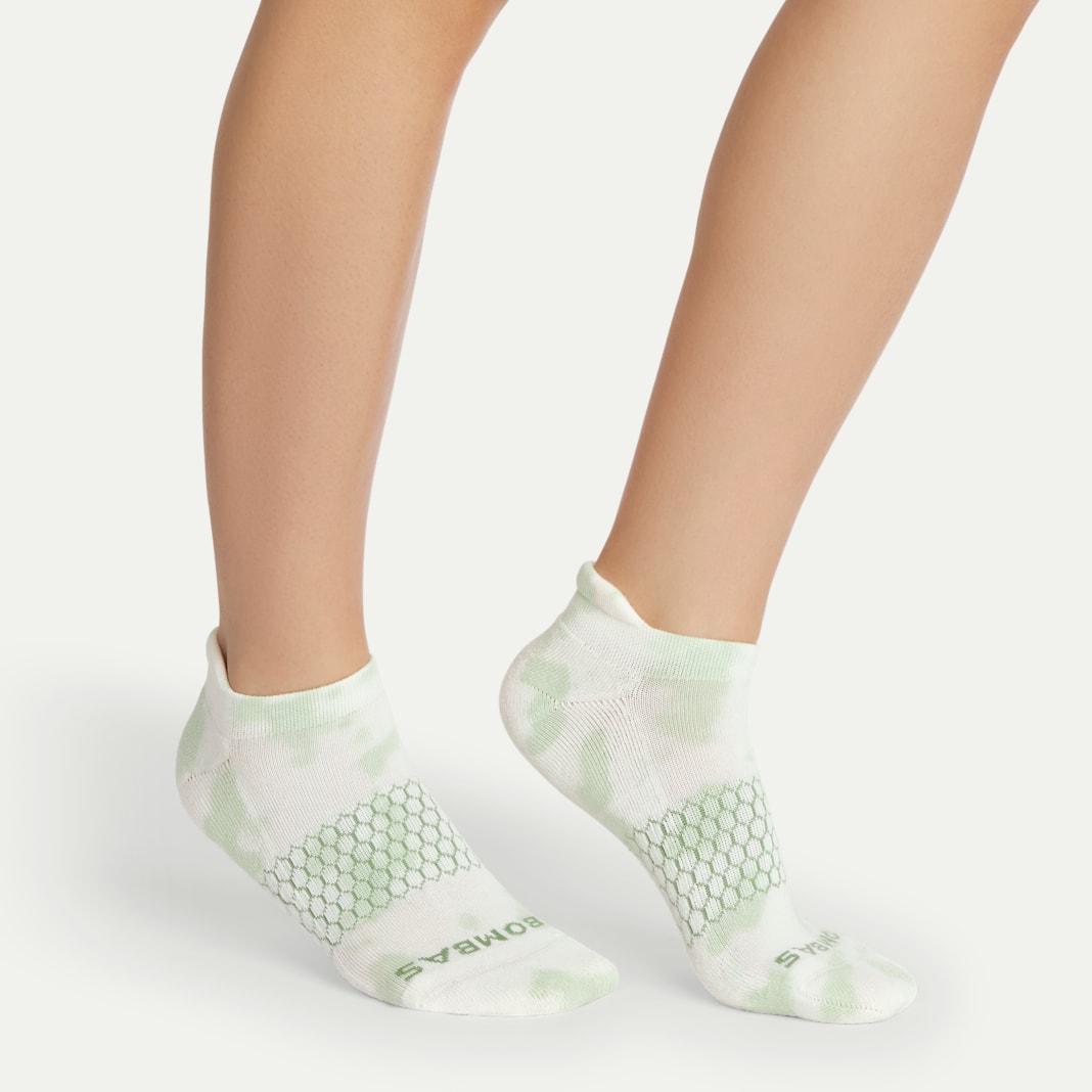 Women's Celebration Ankle Sock 4-Pack Gift Box - Image 5