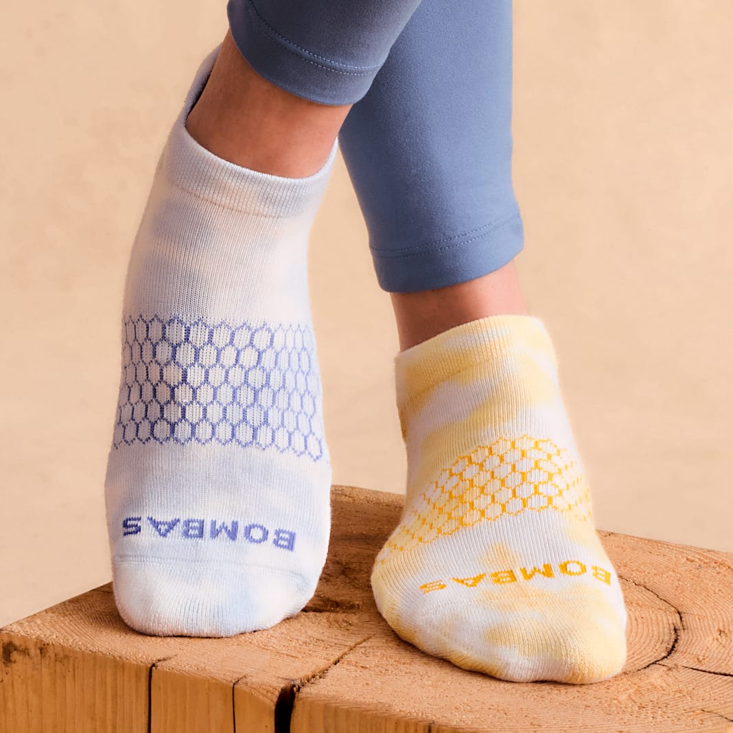 Women's Celebration Ankle Sock 4-Pack Gift Box - Image 2