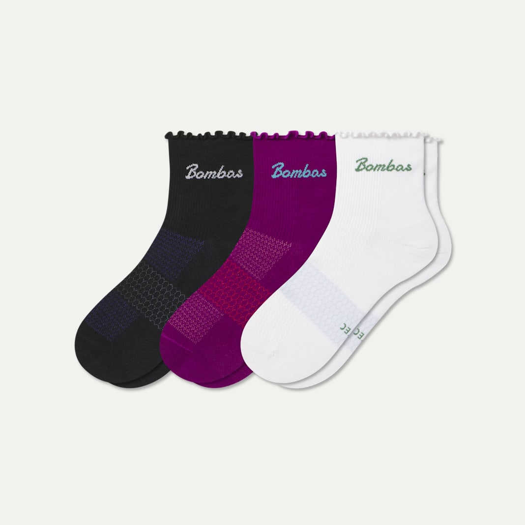 Women’s UltraLite Ruffle Sport Quarter Sock 3-Pack - Image 3