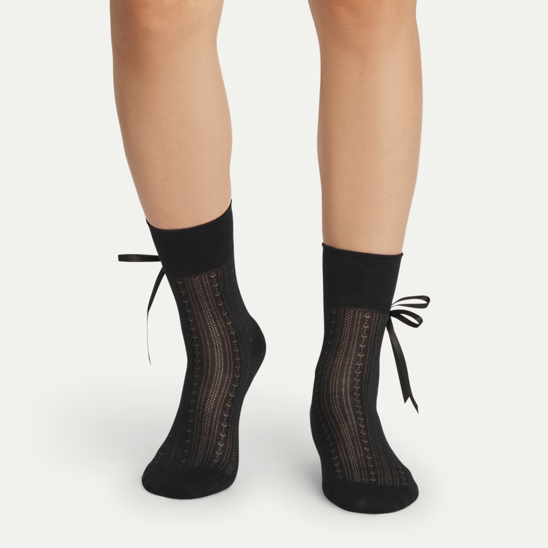 Women’s Pointelle Bow Half Calf Sock 3-Pack - Image 3