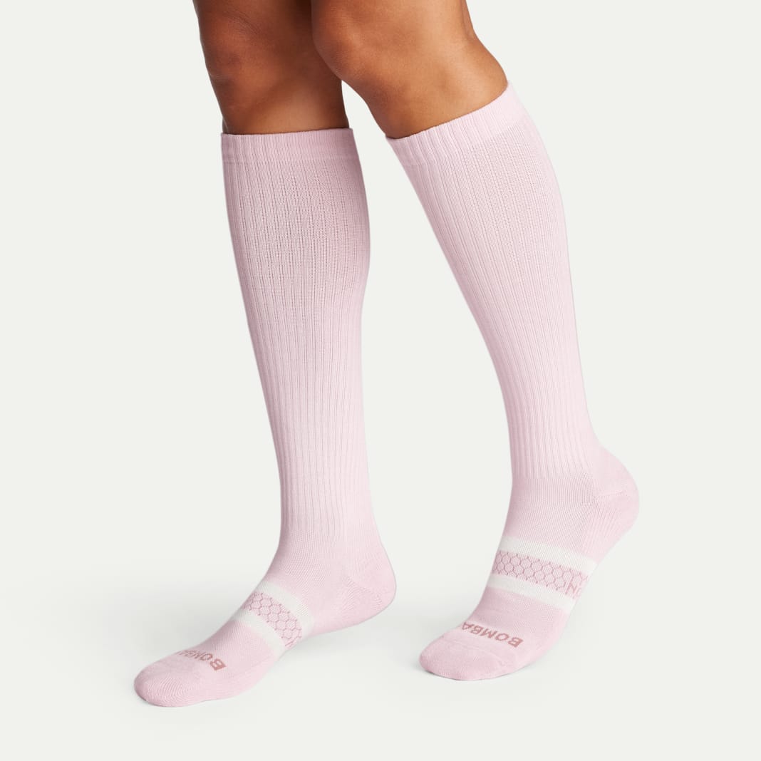 Women's Everyday Compression Knee High Socks (15-20mmHg) - Image 2