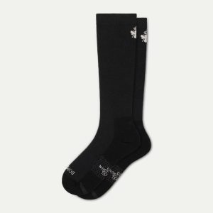 Women's Travel Compression Knee High Socks (15–20mmHg)