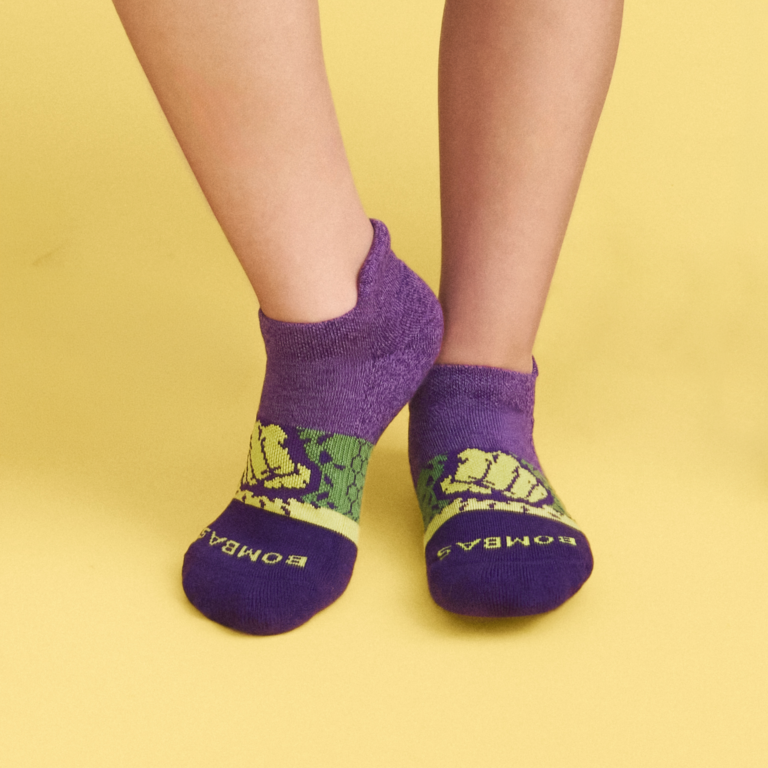 Marvel | Bombas Youth Ankle Sock 4-Pack Gift Box - Image 2