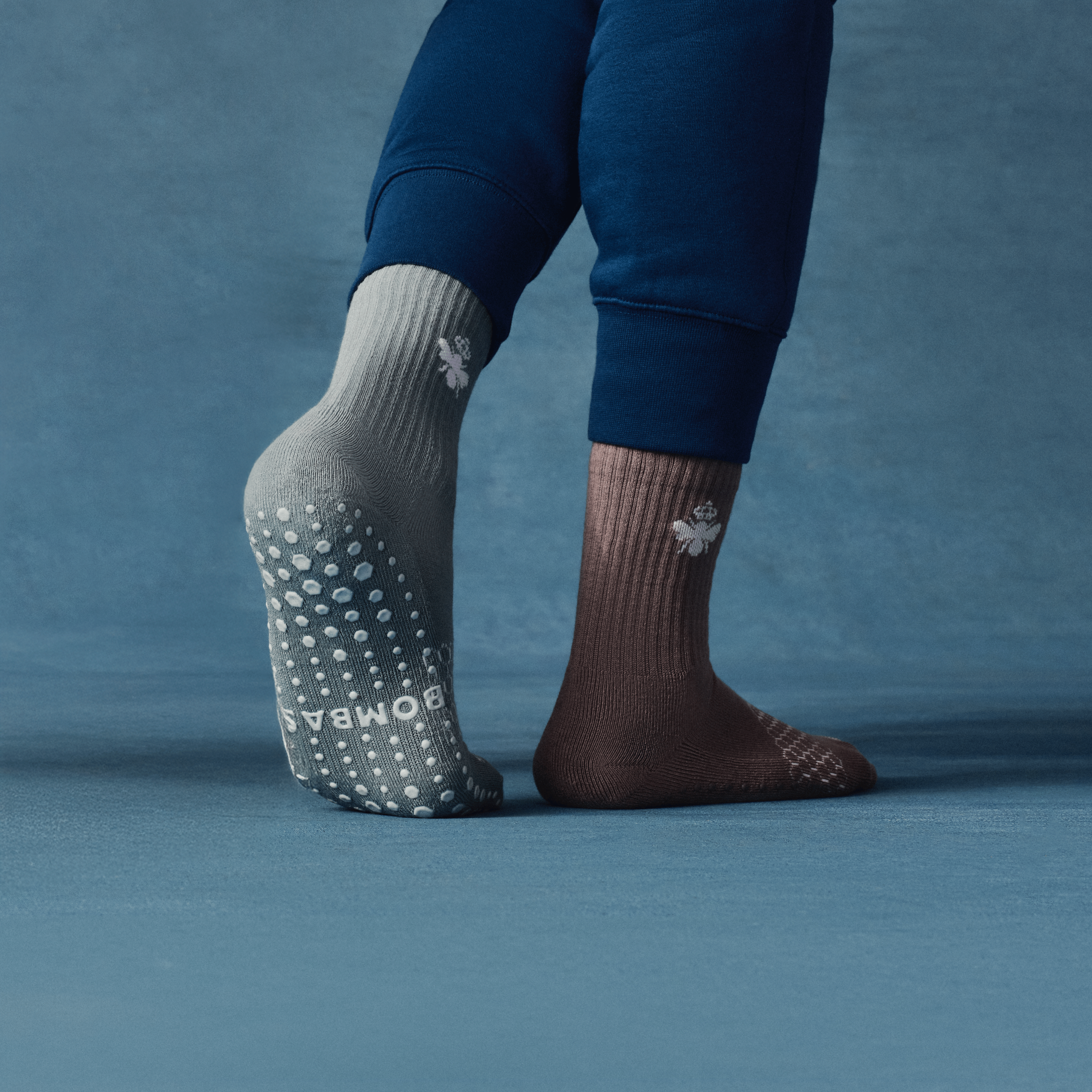 Men's Gripper Half Calf Socks - Image 2