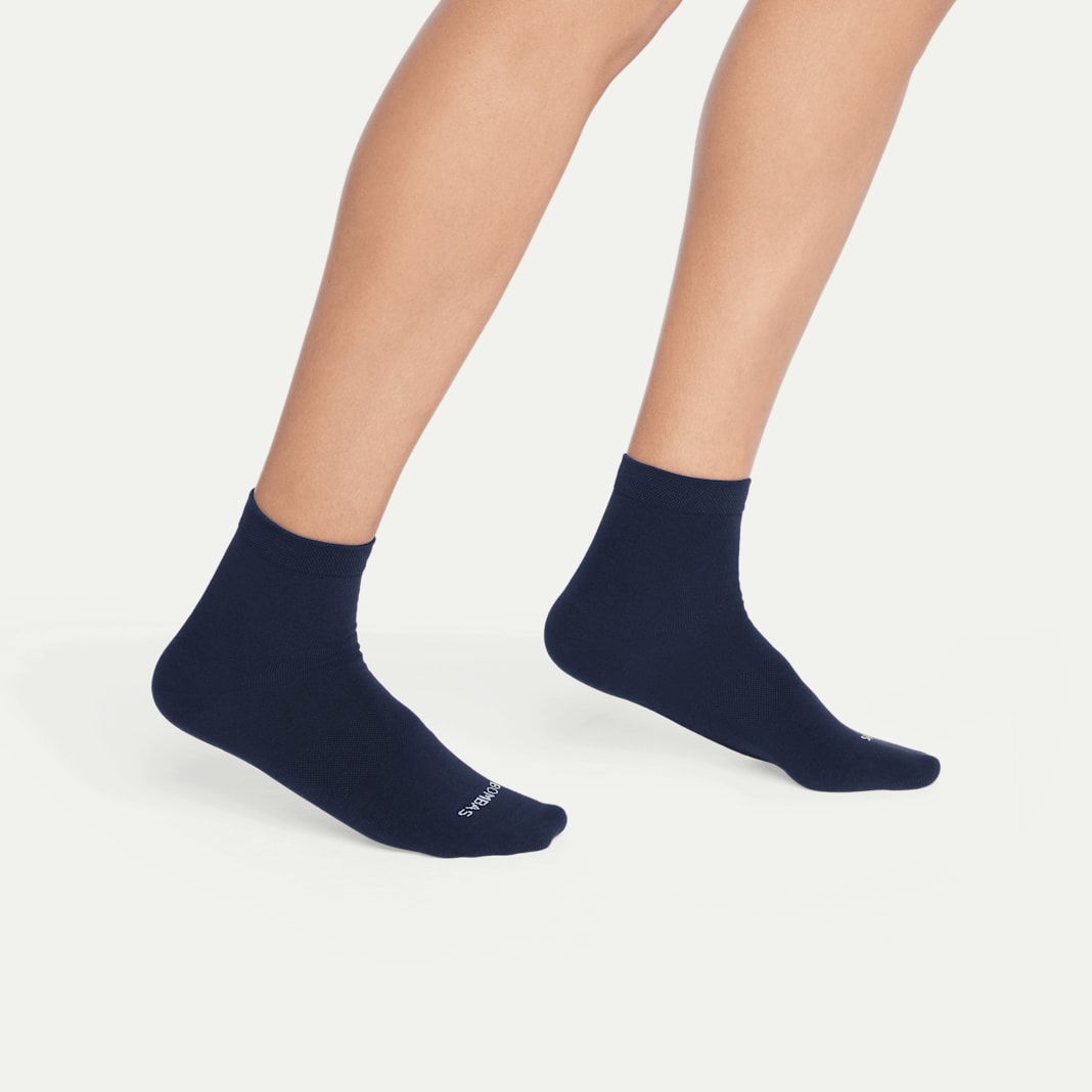 Women's Lightweight Quarter Sock 4-Pack - Image 3