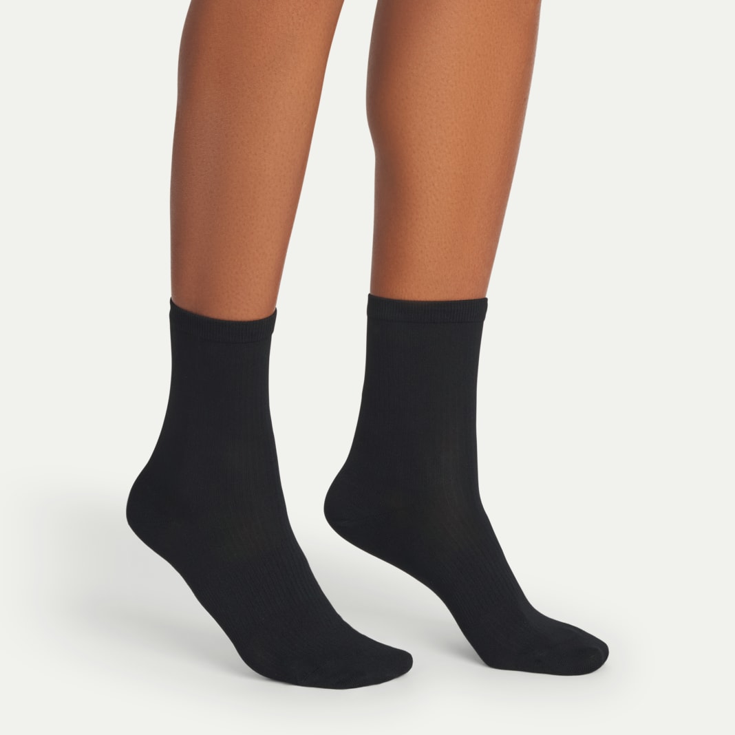 Women's Featherweight Rib Half Calf Sock 4-Pack - Image 4