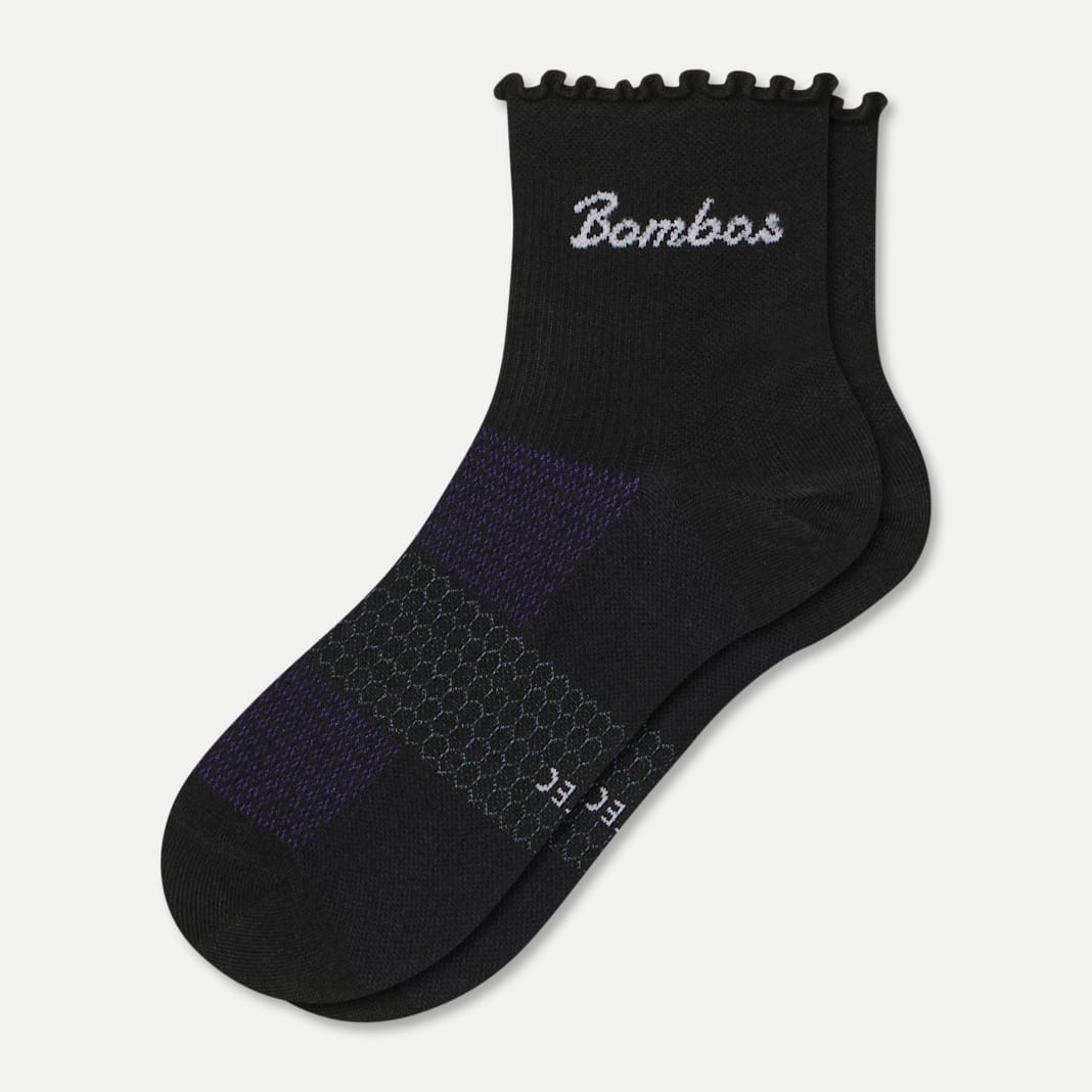Women’s UltraLite Ruffle Sport Quarter Socks