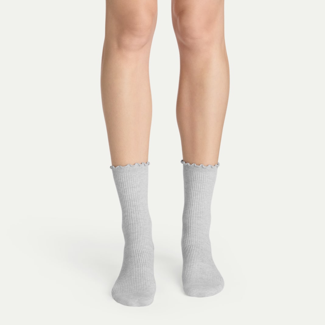 Women's Ruffle Rib Half Calf Sock 4-Pack - Image 4