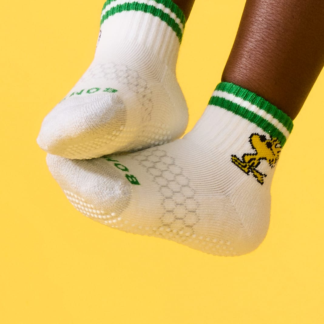 Peanuts x Bombas: Toddler Gripper Calf Sock 4-Pack Gift Box - Image 2